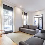 Loft Reformado En La Plaza De Ventas